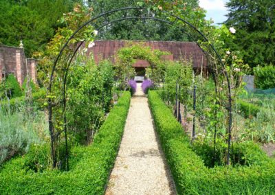 011-Country-Garden-2-Walled-After-1-Low-Res